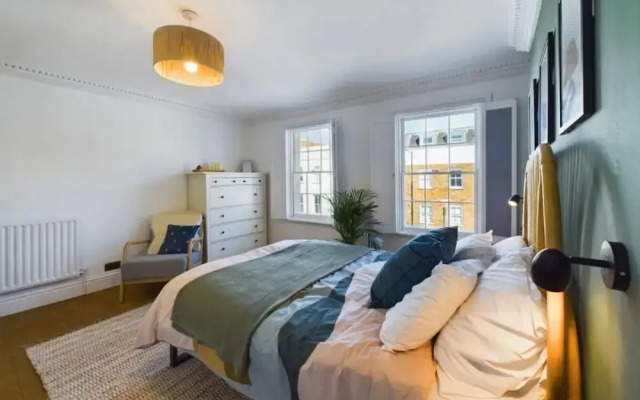 The Dalston Hideout - Captivating 2bdr Flat, London