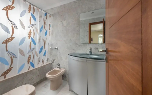 Infocom Apartment Severo Ochoa City Center