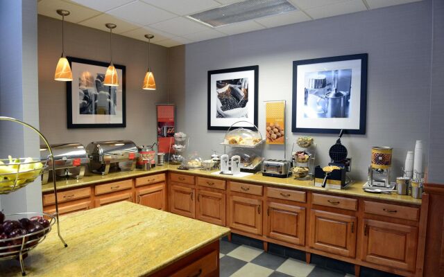 Hampton Inn & Suites by Hilton Windsor