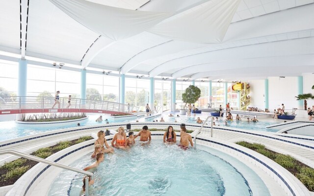 Best Western Plus Golden Lakes Hotel