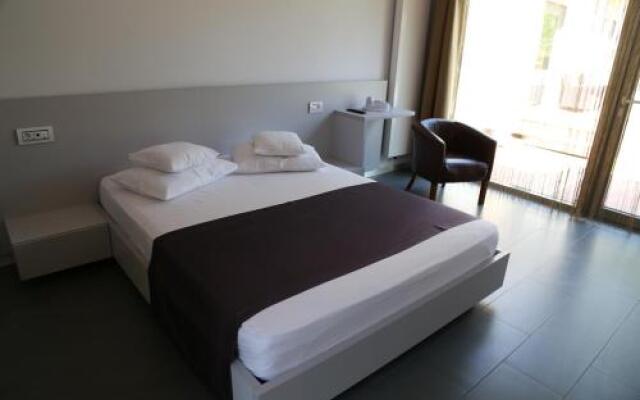 Enigma Resort