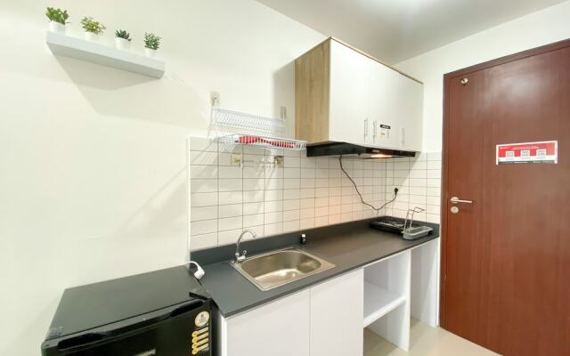 Comfy And Simply Look Studio Room Sayana Bekasi Apartment