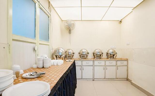 Fabhotel Tuliip Residency