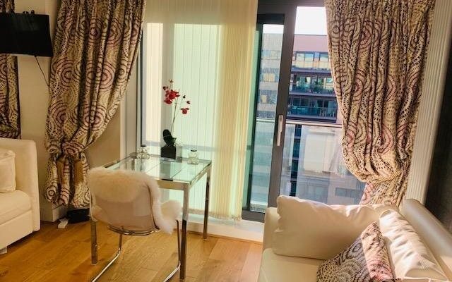 41 Millharbour by Crown Lawn