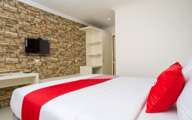 OYO 1411 Djakarta Hotel Syariah