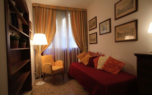 Paste Apartment