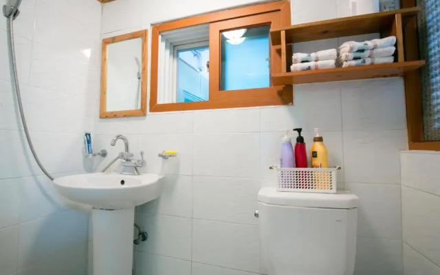 Ddlanche Hanok Stay Guesthouse