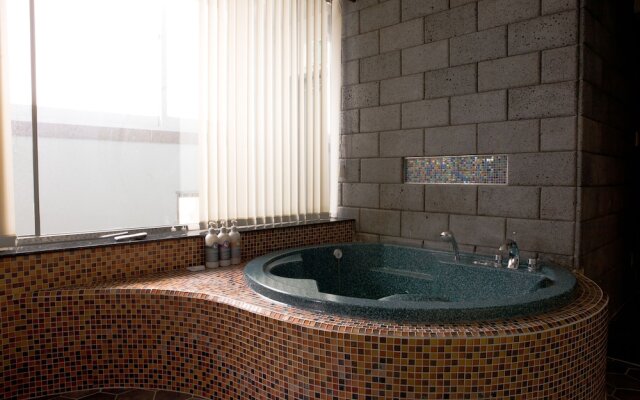Cheonan B Hotel