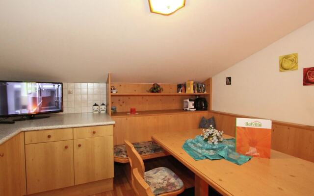 Quaint Apartment in Finkenberg near Ski Lift