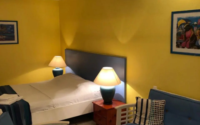 Coco-Mango Apt. D