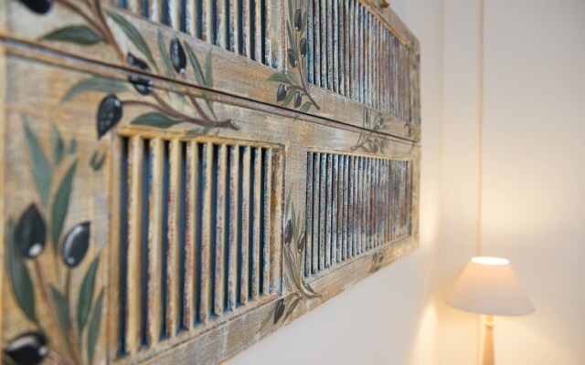 Aerides Boutique Rooms