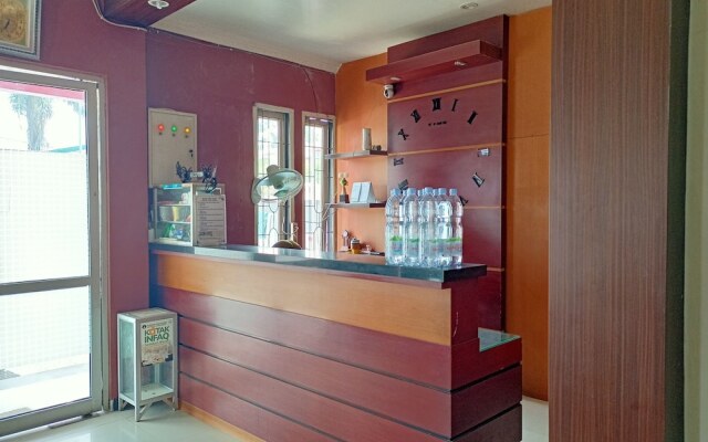 Hotel O Tri Homestay