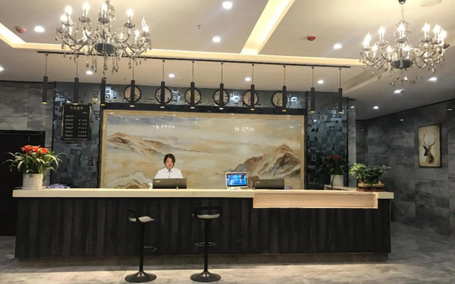 Jianye Yueju Business Hotel (Guangshang Dream City)