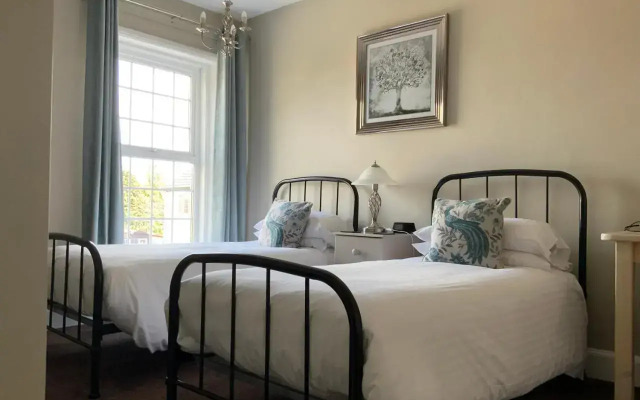 The Red Lion Inn