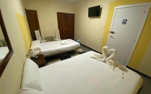 Hostal Avenida Andalucía