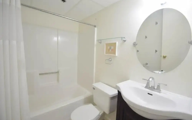 Marigot Beach 209 2 Bedroom Condo by RedAwning
