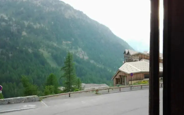 B&B Isola 2000