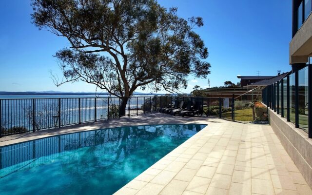 Le Vogue, Unit 22, 16 Magnus Street