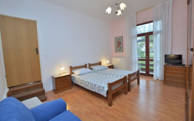 Apartment Rozana