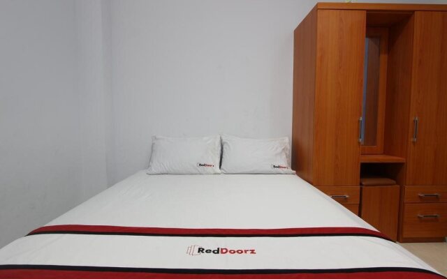 RedDoorz @ Plemburan