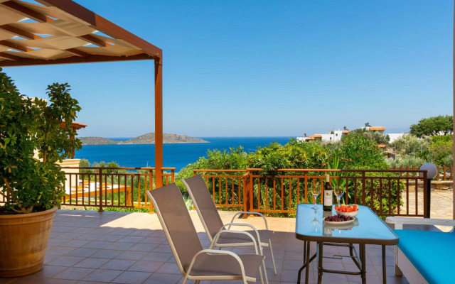 Elounda Anemelia Apartments