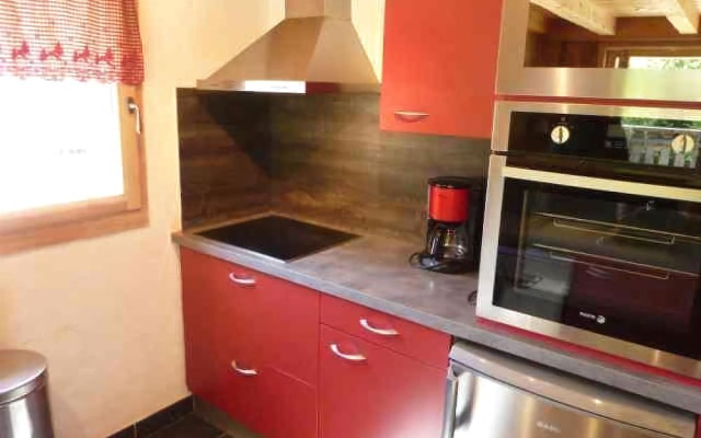 CHALET LA R'MISE C04 Holiday home 3