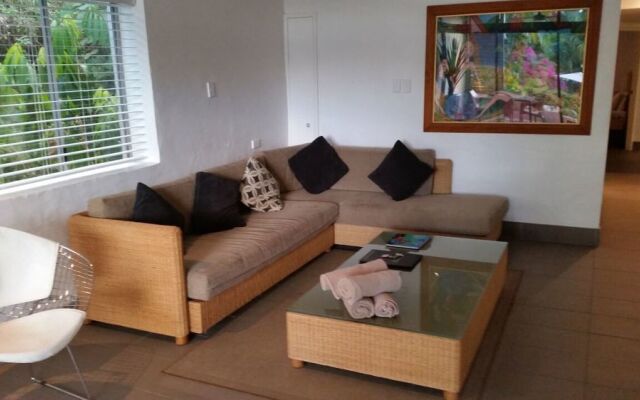 Seascape Holidays - Club Tropical Apts