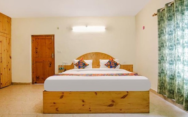 Fabhotel Arigato Cottage