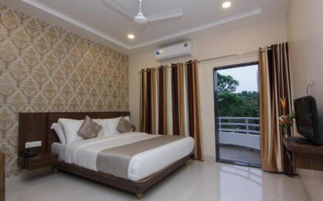 Strand Resort