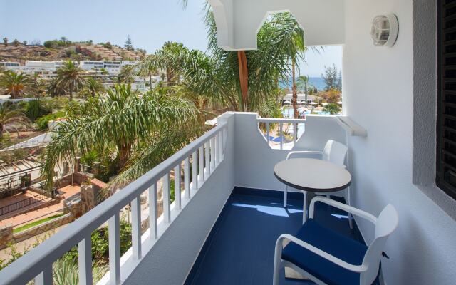 Corallium Beach by Lopesan Hotels - Adults Only