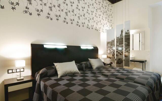 Alhambra Suites