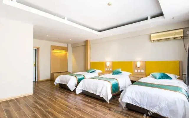 Dongfang Business Hotel