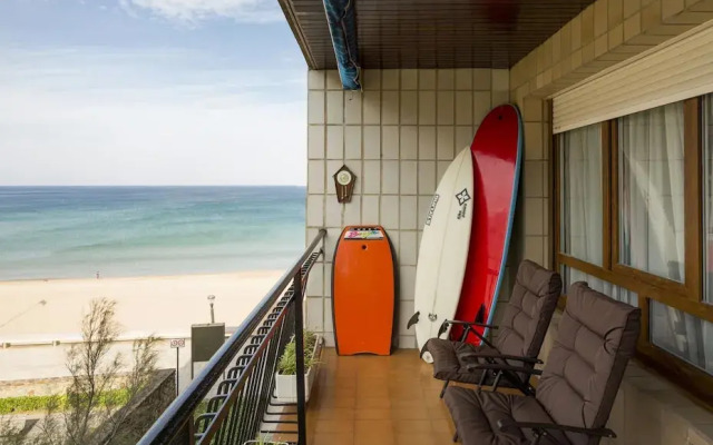 BEACH apartment by Aston & Wolf