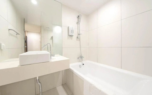 H-AVENUE Hotel Seomyeon Station