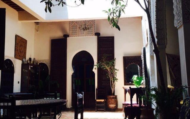 Riad Zahraa