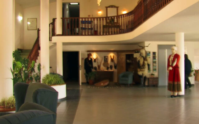 Pausania Inn