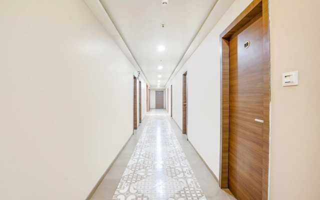 Fabhotel Mahadev Residency