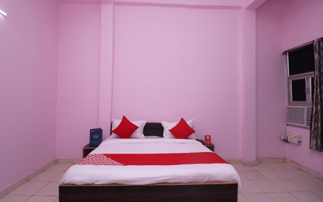 Mohit International By OYO Rooms