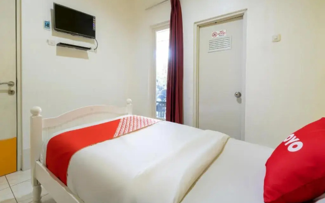 OYO Life 3782 Gunung Anyar