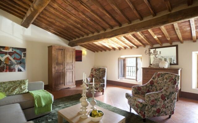 Il Portico Della Rocca