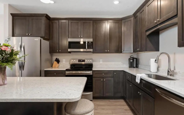 Kasa 539 Bay Street Traverse City