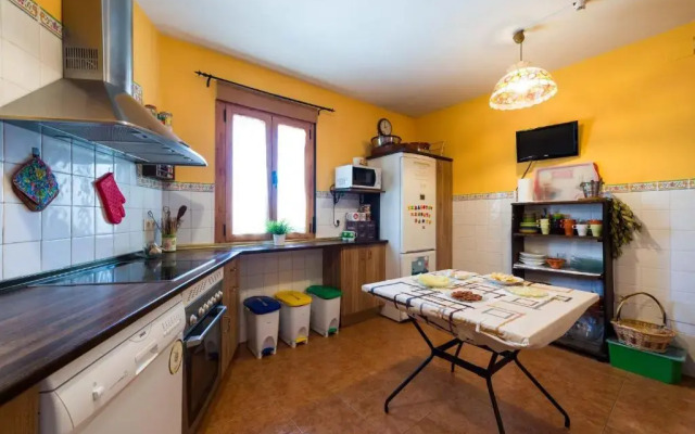 El Descanso de los Lares