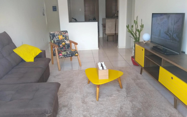 Quarto aconchegante em Apê, no Calçadão