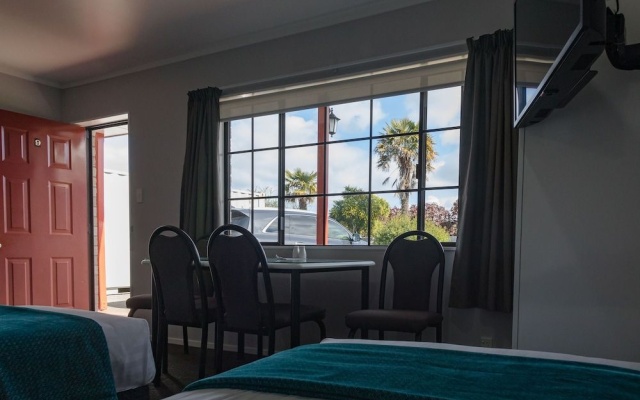 Bk's Palm Court Motor Lodge – Guest Rooms – Gisborne