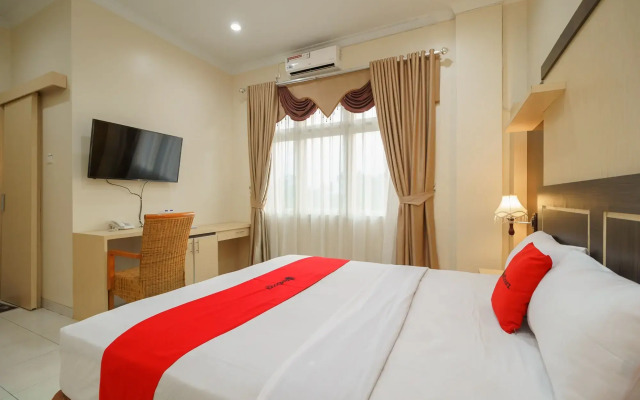 RedDoorz Plus @ Hotel Sempurna Watervang Lubuk Linggau