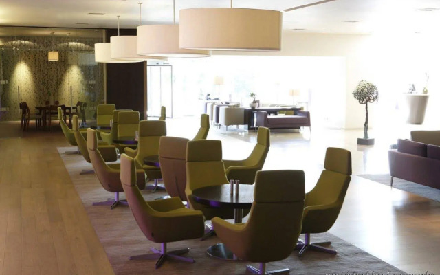 Maldron Hotel Dublin Airport