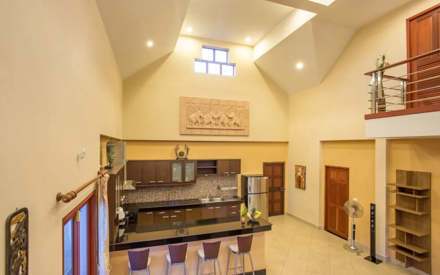 Blissful Villa Felicity with Ample Space