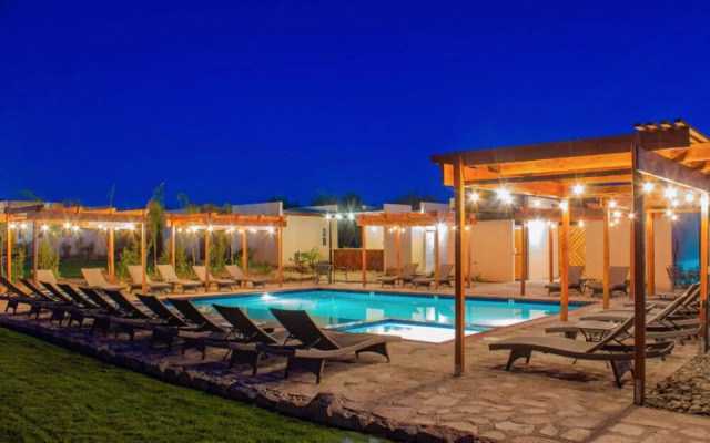 Ojo Azul Resort