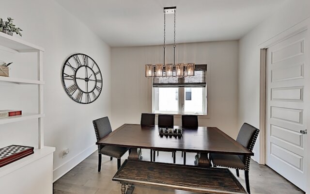 1050etln 3 Bedroom Townhouse