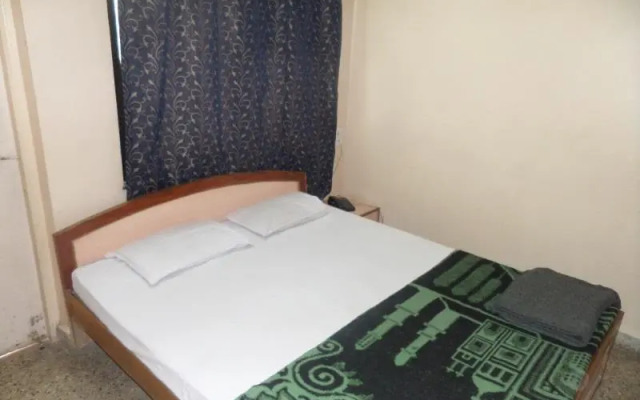 Hotel Pooja Palace